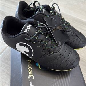 Puma Kids Black Soccer Shoes